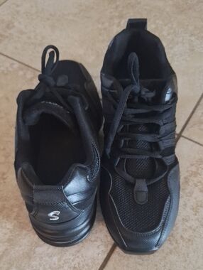 Linodes Jazz Dance Shoe/sneaker